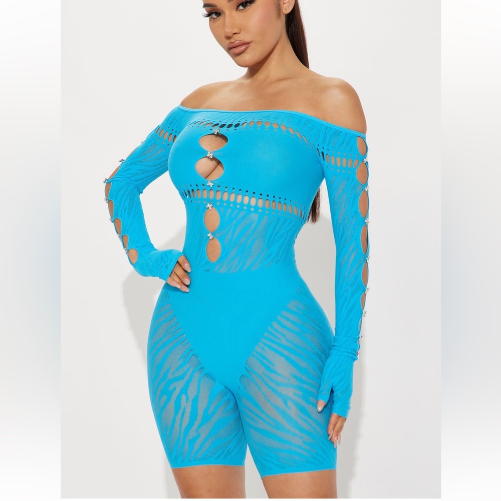 Fashion nova jumpsuit